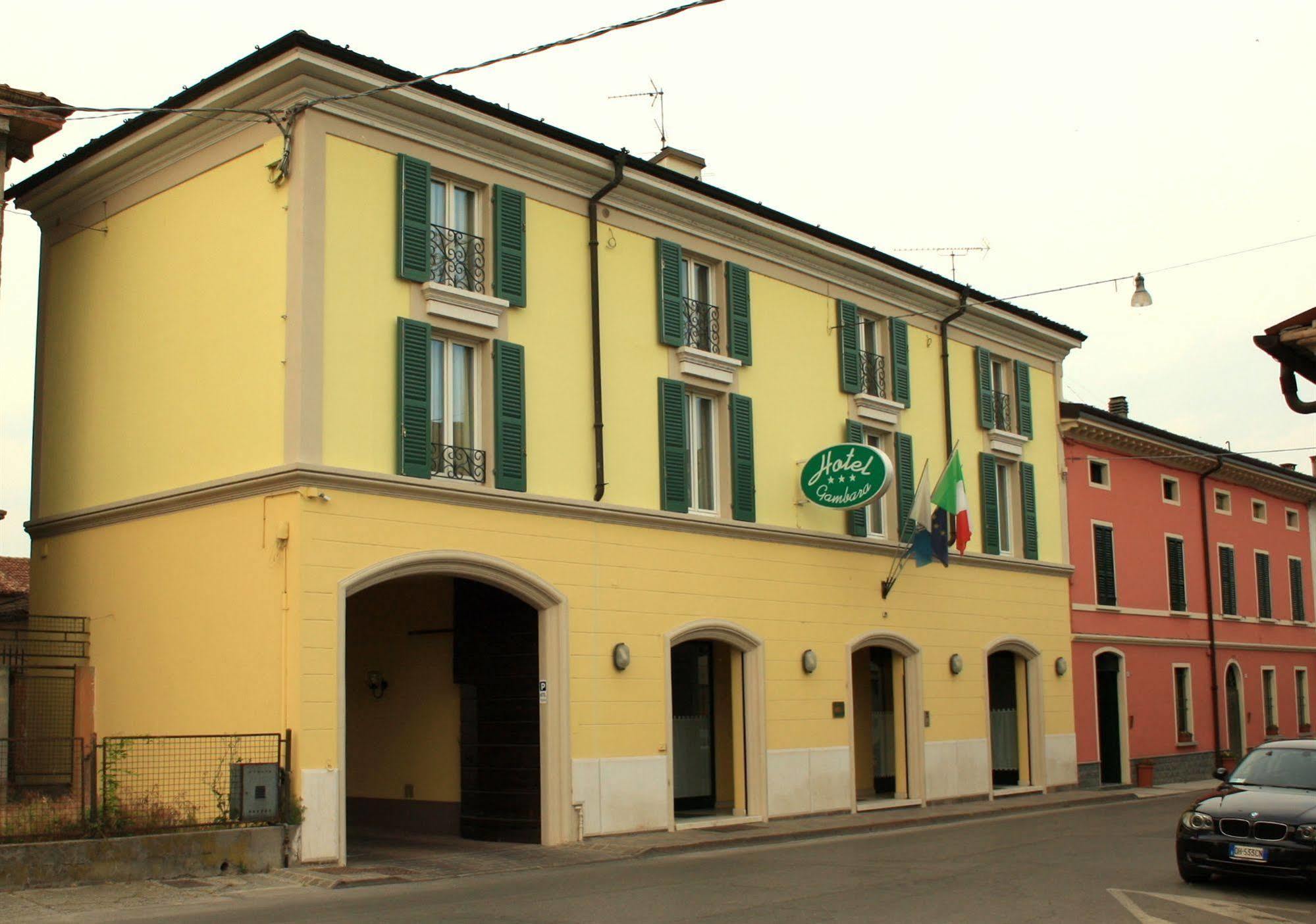 Hotel Gambara Kültér fotó